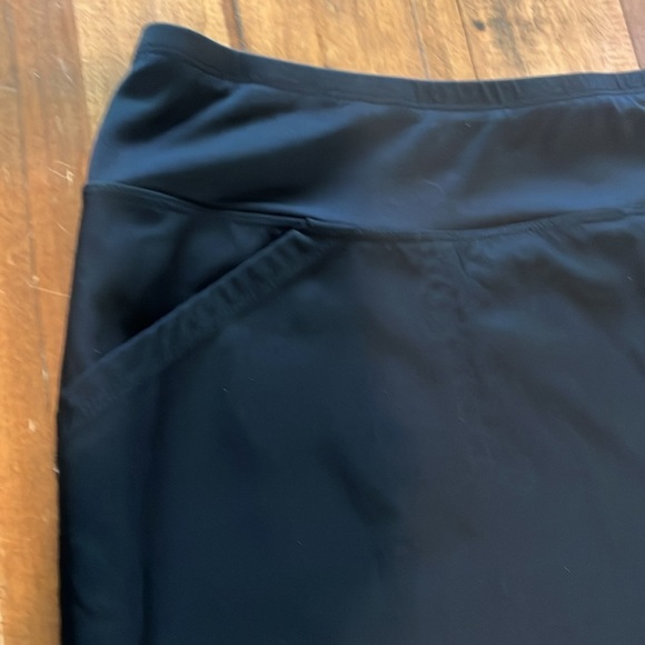 Cypress Club Skort size Large, black - Picture 8 of 8